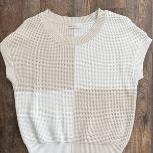 moon & madison Cream and Tan Knit Top